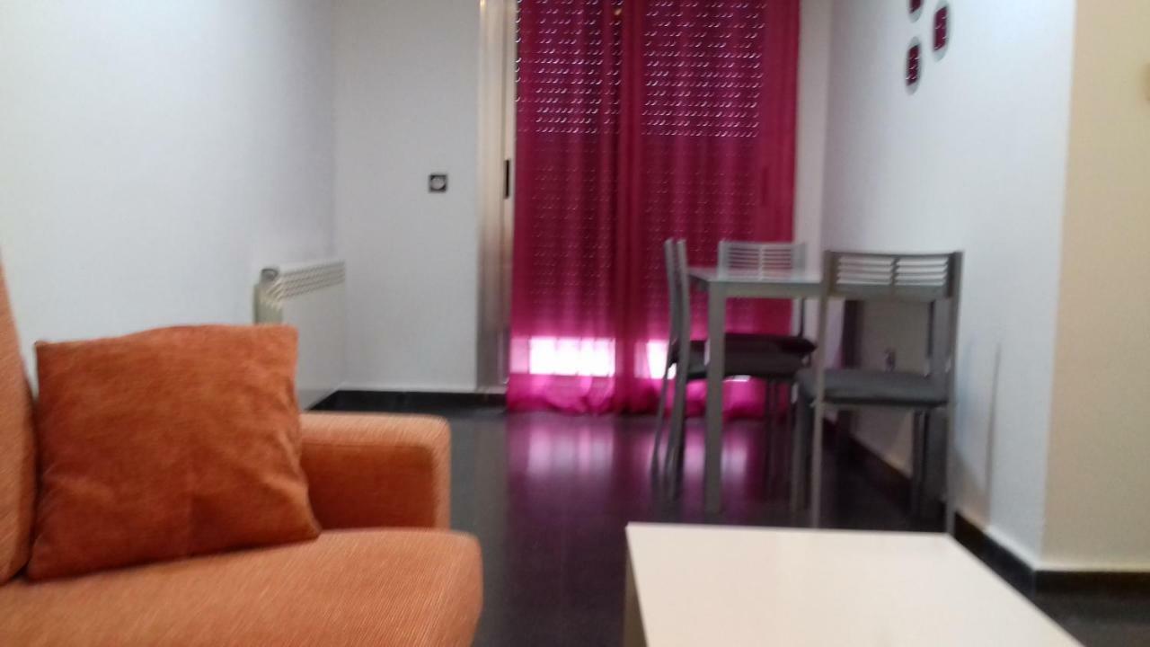 Apartamentos Turisticos Los Angeles Alcázar de San Juan Værelse billede
